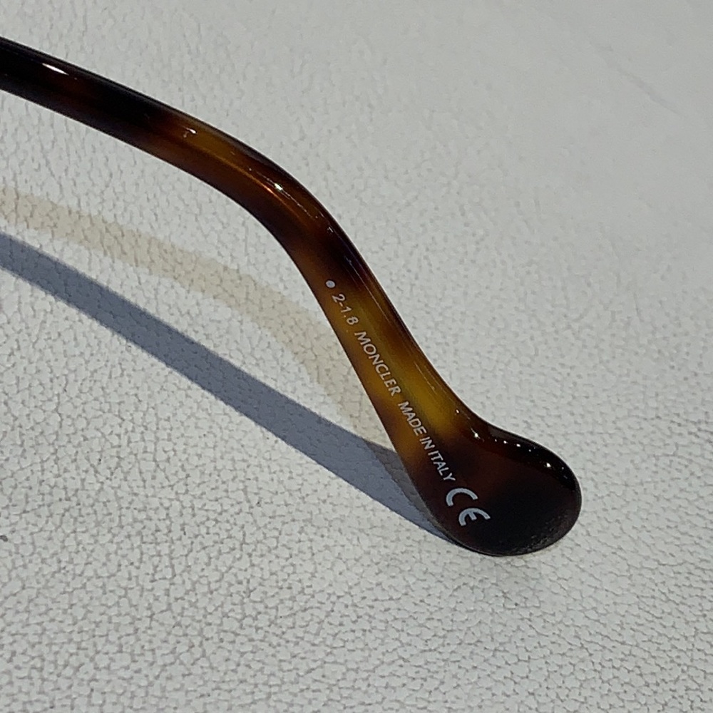 Unisex Moncler Eyeglasses - Picture 8 of 8